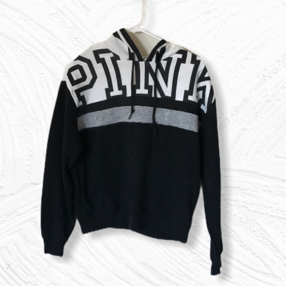 Pink VS Pullover Hoodie